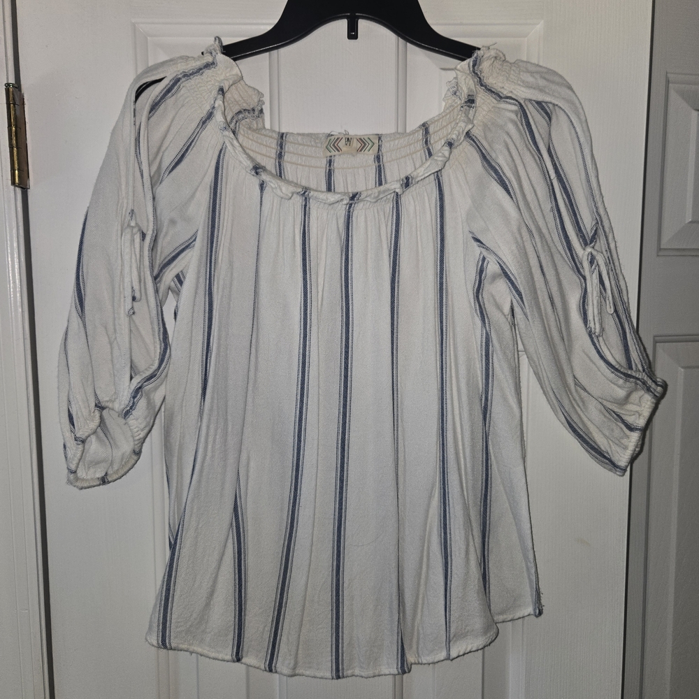 Pink Rose Long Sleeve Top - Cream and Blue